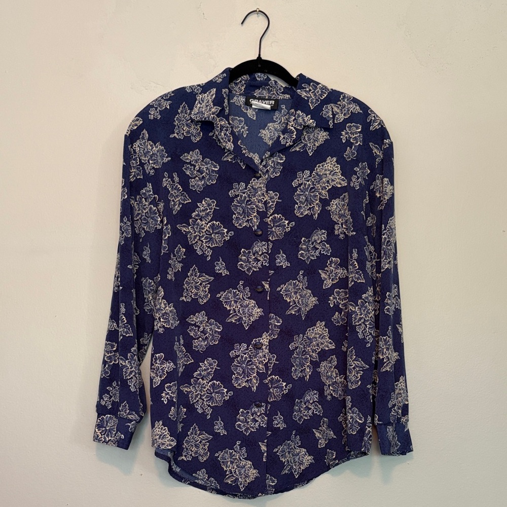 Vintage Graver Studio Blue Floral Button Down Shirt